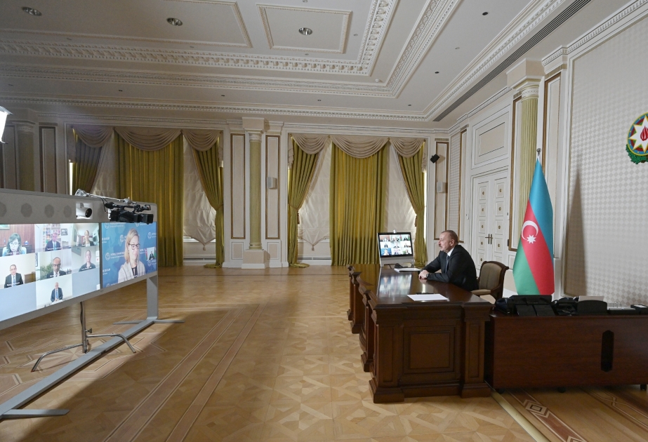 Se sostiene una videoconferencia entre el presidente azerbaiyano y la nueva vicepresidenta y otros representantes del Banco Mundial