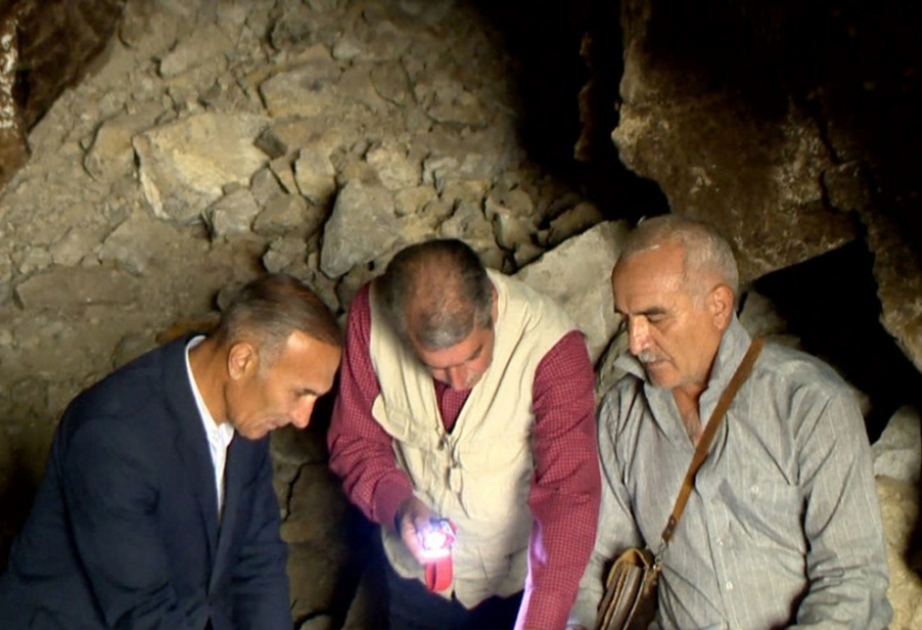 Qədim insanların məskunlaşdığı mağarada tədqiqat aparılır