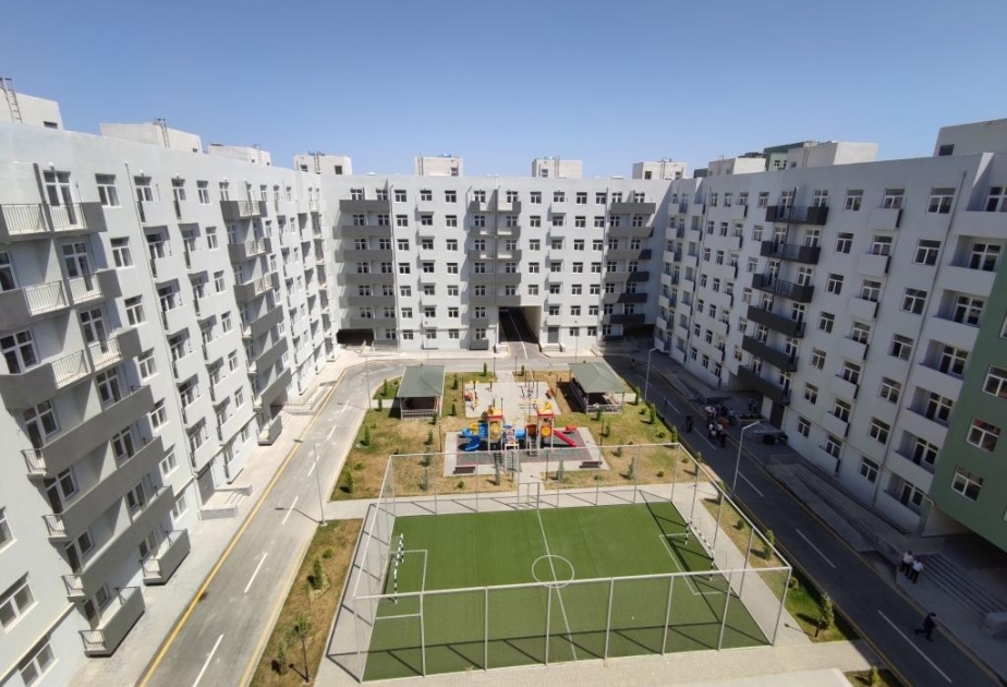 Şəhid ailələri və Qarabağ müharibəsi əlillərinə daha 100 mənzil verilib