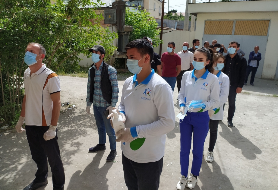 Sabirabad gənc könüllüləri pandemiyaya qarşı mübarizə tədbirlərini davam etdirirlər