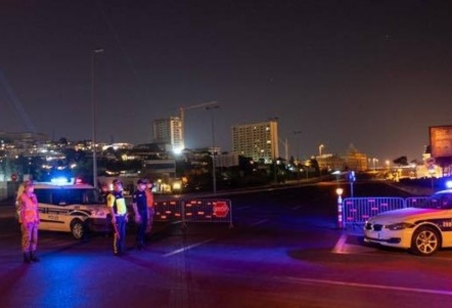 Xüsusi karantin rejiminin sərtləşdirilməsi ilə bağlı Bakıda müvəqqəti postlar qurulub