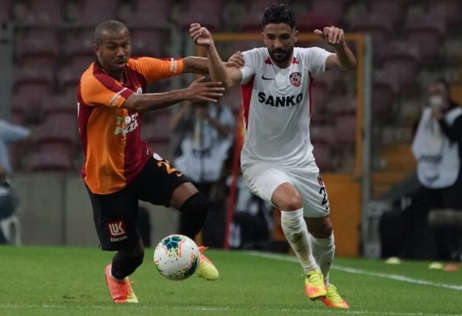 “Qalatasaray”-“Qaziantep” qarşılaşmasında qapılara altı qol vurulub