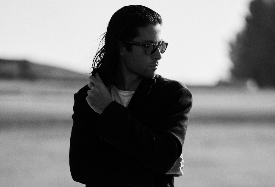 Riad Mammadov presentará el proyecto "Eres una isla" grabado durante el auto-aislamiento