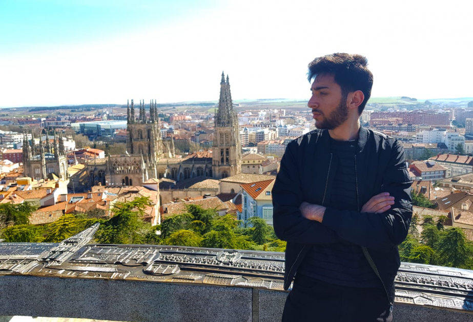 Mingəçevir Dövlət Universitetinin İspaniyanın Valladolid Universitetində təhsil alan tələbələri təəssüratlarını bölüşüblər