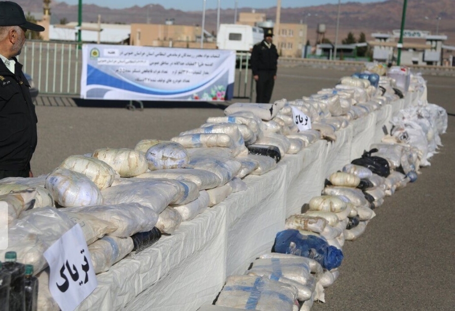 İran polisi son dörd ayda 950 ton narkotik vasitə müsadirə edib