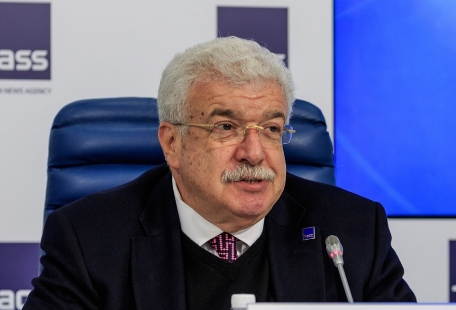 Михаил Гусман предложил присвоить Баку звание «Город трудовой доблести»