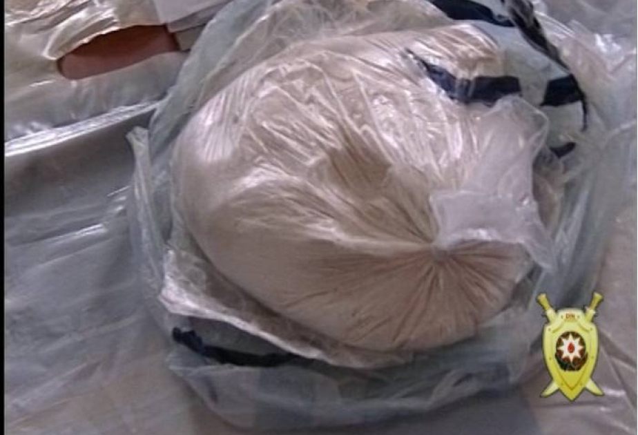 Bakı şəhər sakinindən bir kiloqramdan çox heroin götürülüb