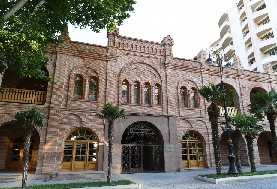 Ilham Aliyev asistió a la inauguración del complejo de caravasares después de la restauración