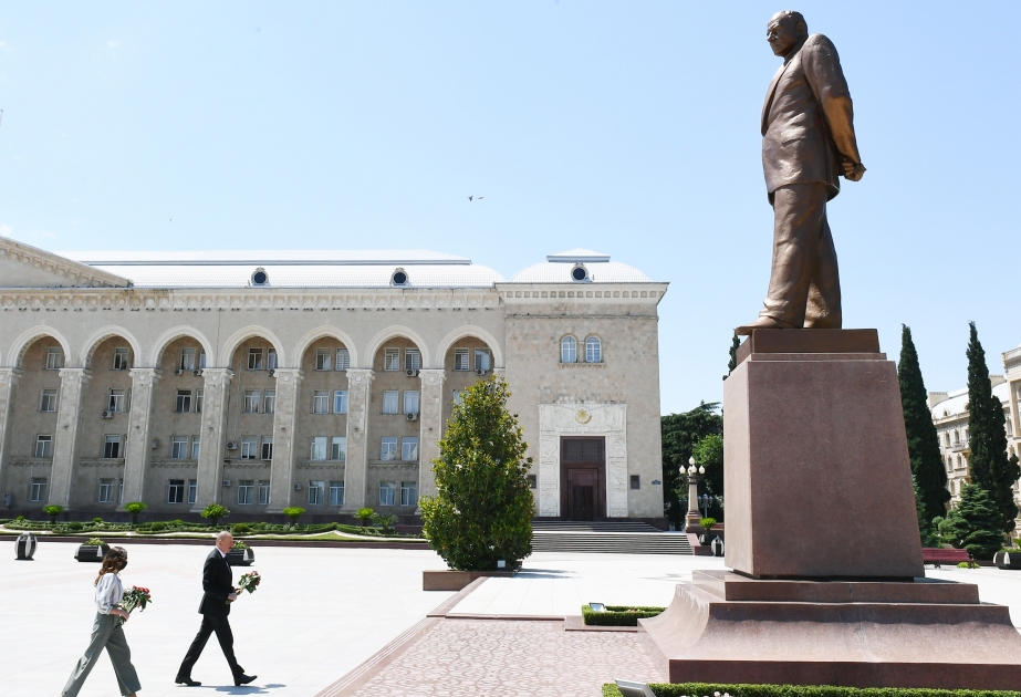 Déplacement du président Ilham Aliyev à Gandja VIDEO