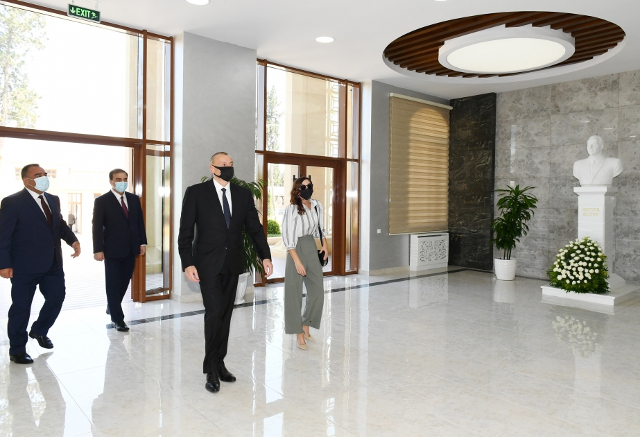 Le président Ilham Aliyev participe à l’inauguration de la nouvelle annexe de l’Université agraire d’Etat d’Azerbaïdjan à Gandja VIDEO