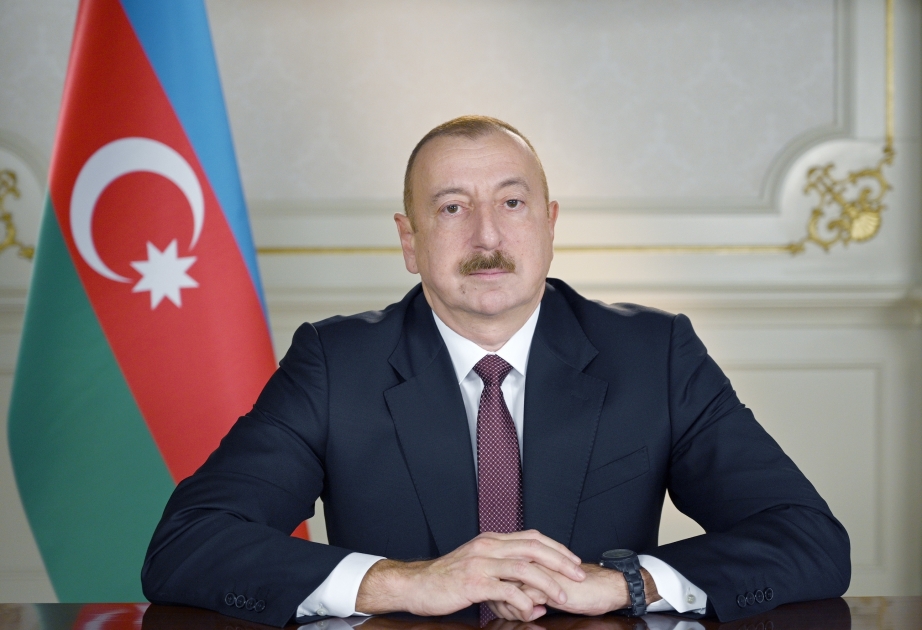 Präsident Ilham Aliyev stellt Geldmittel für Schulbau in der Stadt Ganja bereit