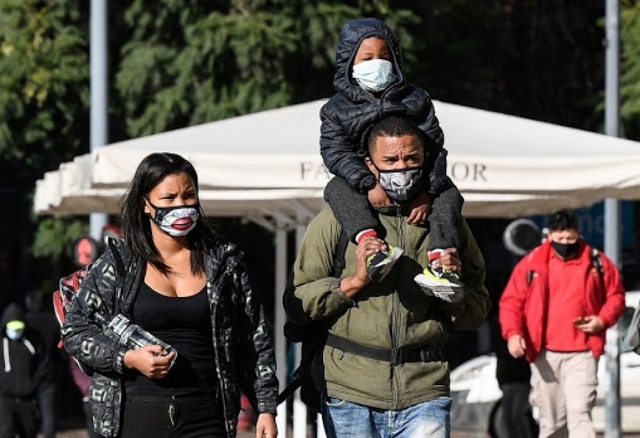 Alertan sobre consecuencias de descontrol de la Covid-19 en Chile