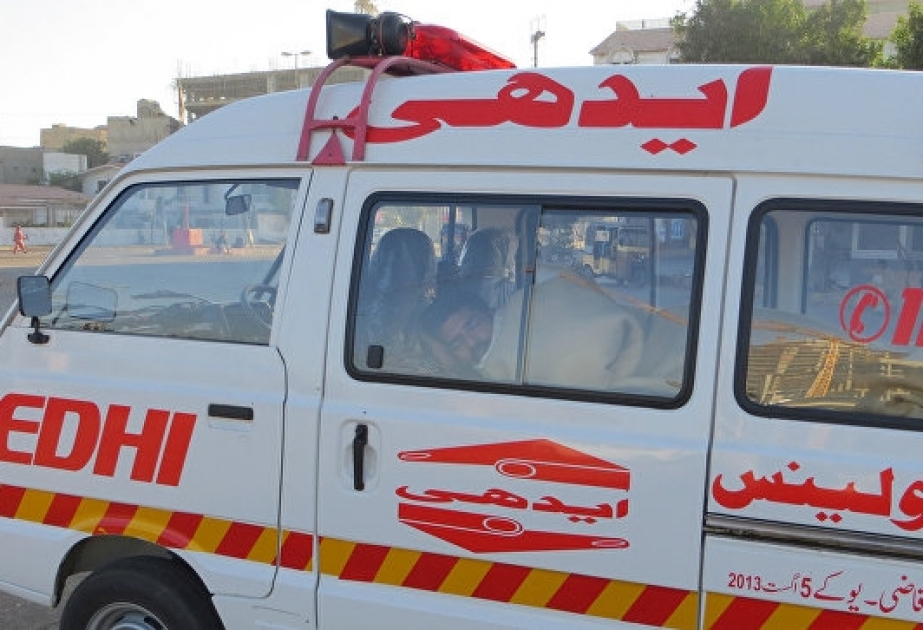 Pakistanda terrorçuların fond birjasına hücumu nəticəsində iki nəfər həlak olub