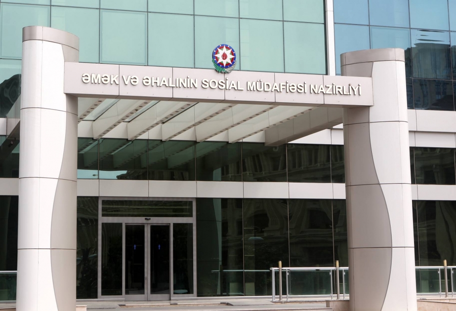 Yeni publik hüquqi şəxslər: sosial müdafiədə inzibati idarəçilikdən əhaliyə xidmət modelinə keçid