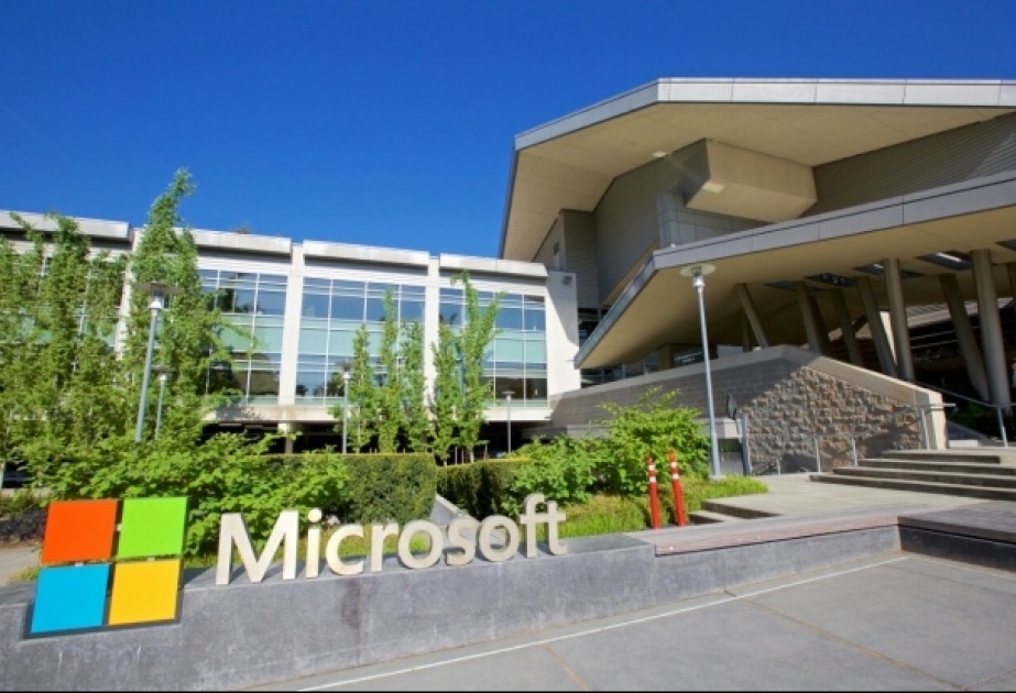 “Microsoft” və “Hitachi” şirkətləri genişmiqyaslı əməkdaşlığa başlayıb