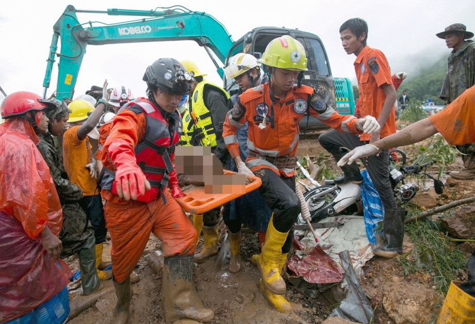 Myanmada baş verən torpaq sürüşməsində ən azı 62 nəfər ölüb