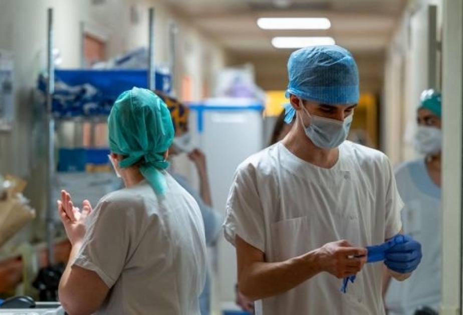 Fransada reanimasiya şöbələrində 573 ağır koronavirus xəstəsi var