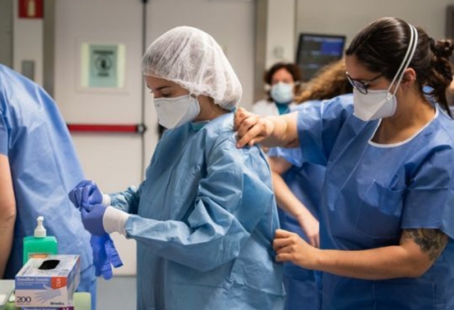 Около 53 тыс. медицинских работников в Испании переболели COVID-19