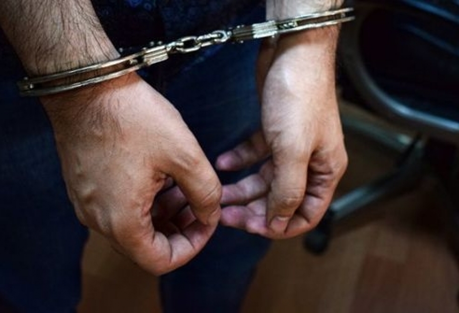 Xüsusi karantin qaydalarını pozaraq polis əməkdaşlarının qanuni tələblərinə əməl etməyən taksi sürücüsü tutulub
