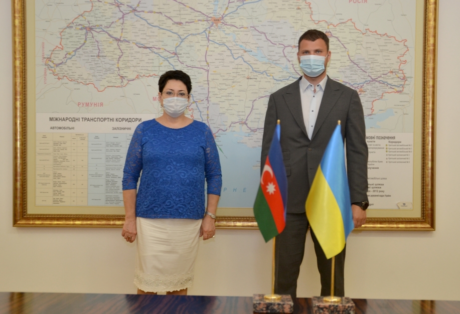 Украина заинтересована в реализации с Азербайджаном совместных экономических проектов