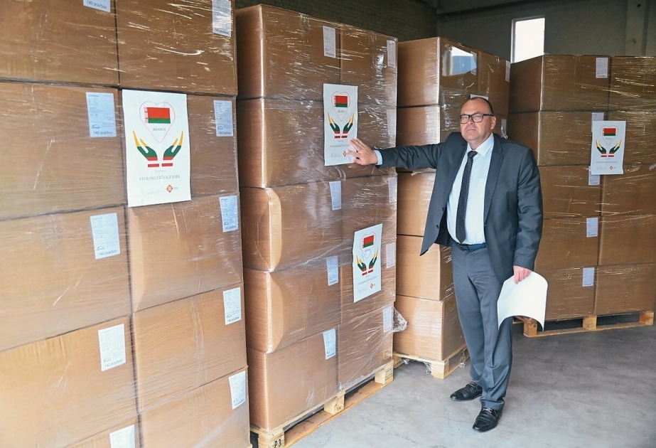 Litva koronavirusla mübarizəyə dəstək məqsədilə Belarusa yardım edib