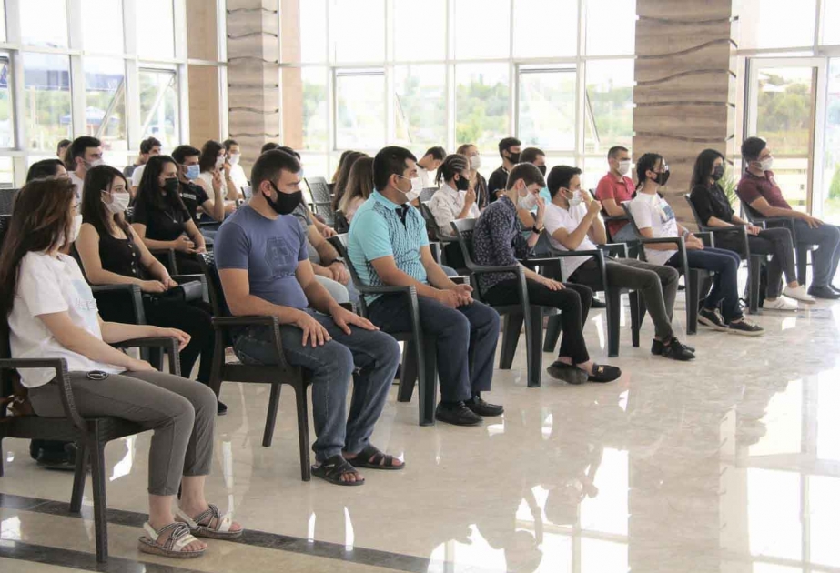 Gənclər arasında keçirilən “Breyn-Rinq” intellektual oyununun qalibləri mükafatlandırılıblar