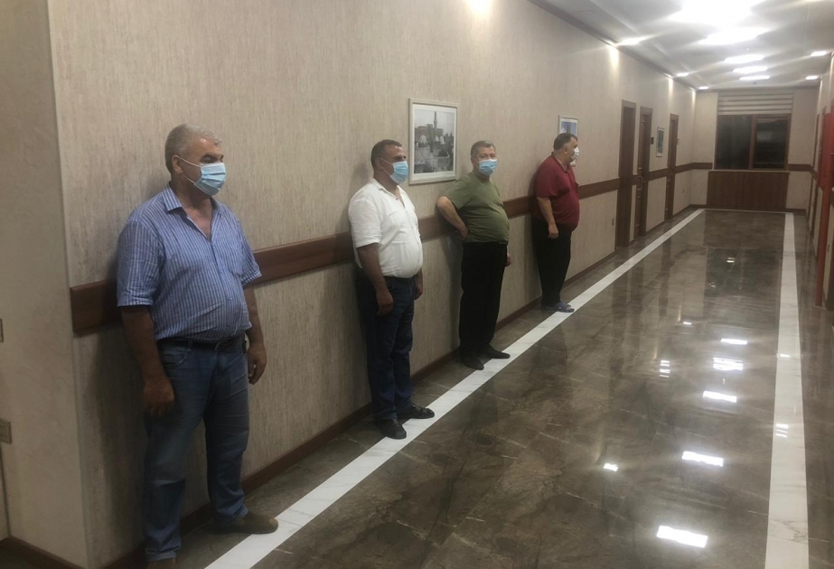 Quba və Xaçmazda karantin qaydalarını pozaraq məclis təşkil edən şəxslər cərimələniblər VİDEO