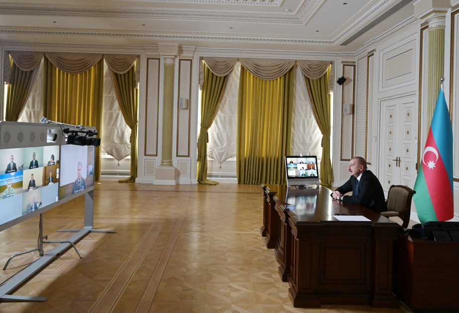 Le Conseil de sécurité se réunit sous la présidence du président de la République VIDEO