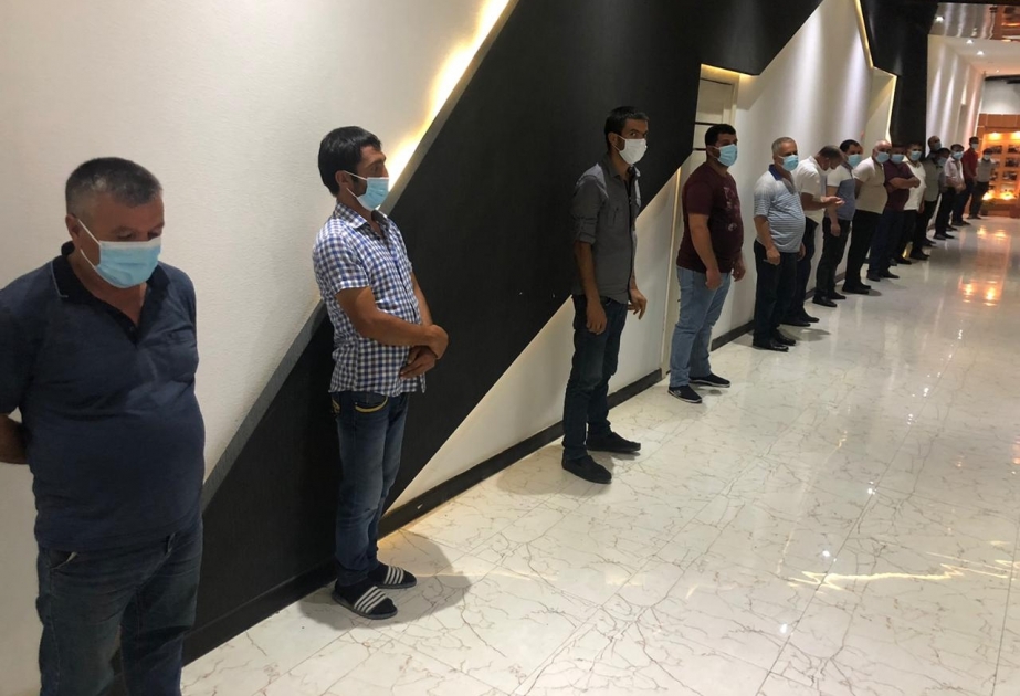 Sabunçu rayonunda xüsusi karantin qaydalarını pozaraq kiçik toy məclisi təşkil edən şəxslər cərimələniblər