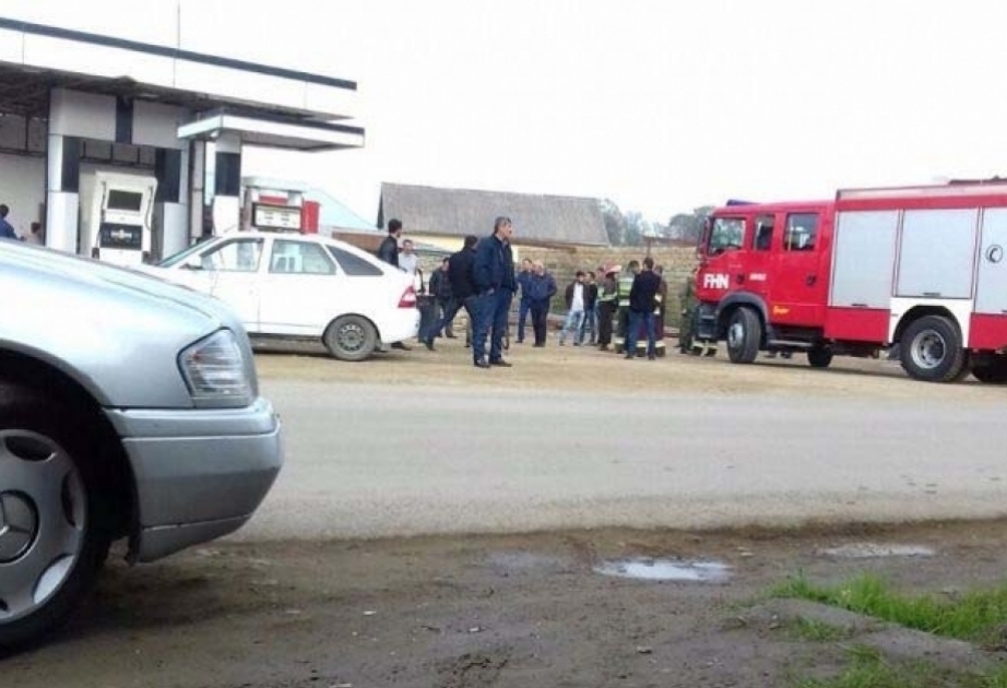 На автозаправочной станции в Гяндже произошел взрыв, после которого последовал пожар