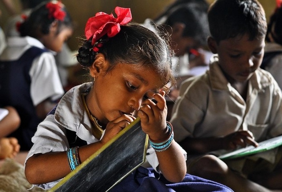 Pandemiyadan sonra 10 milyona yaxın uşaq təhsilini yarımçıq qoya bilər