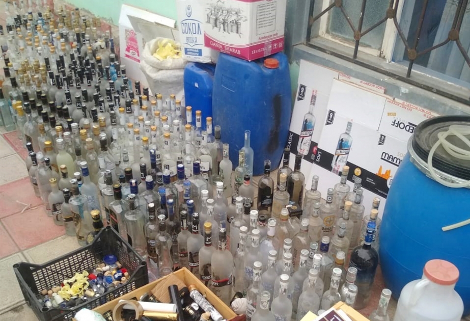 Bərdədə saxta alkoqollu içkilər istehsal edən müəssisə aşkarlanıb
