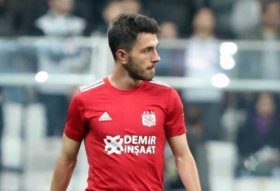 “Sivasspor”un yarımmüdafiəçisi Emre Kılınç “Qalatasaray”a keçə bilər