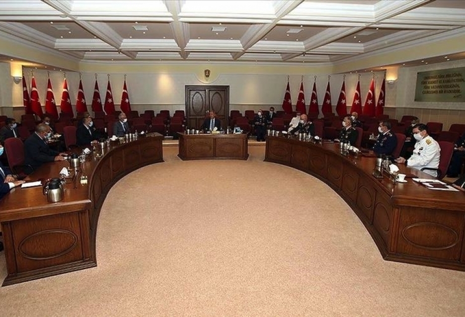 وفد وزارة الدفاع الأذربيجانية يزور تركيا