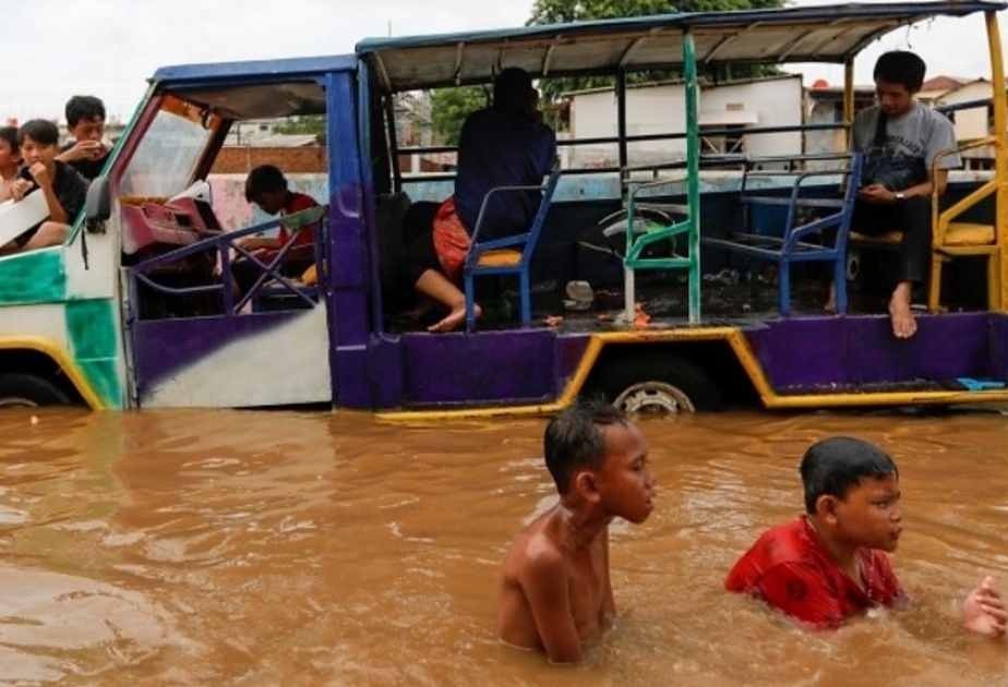 Indonésie : le bilan des inondations s'alourdit à 36 morts