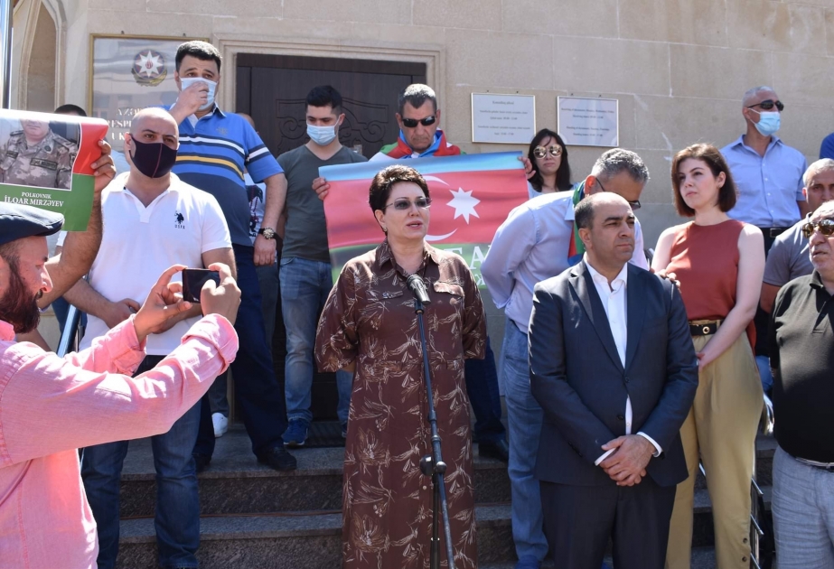 Erməni təxribatına etiraz, Azərbaycan Ordusuna dəstək məqsədilə Kiyevdə izdihamlı mitinq keçirilibVİDEO ​