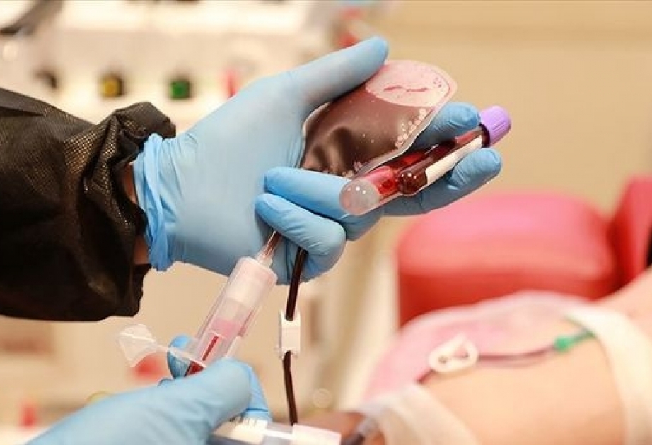 COVID-19 infeksiyasından sağalan bir nəfərin donorluğu ən azı iki xəstənin həyatını xilas edə bilər