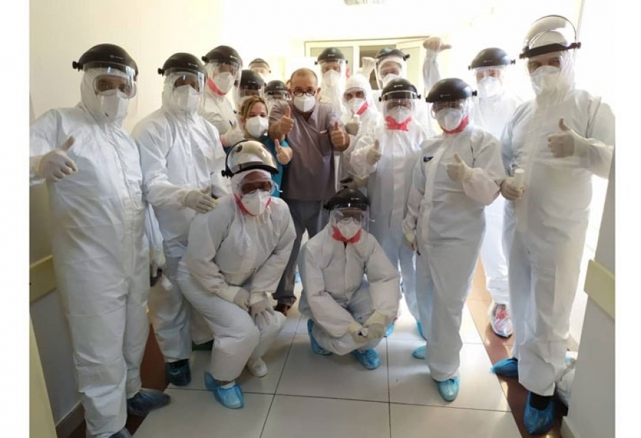 Brigada médica cubana comparte experiencias epidemiológicas en Bakú