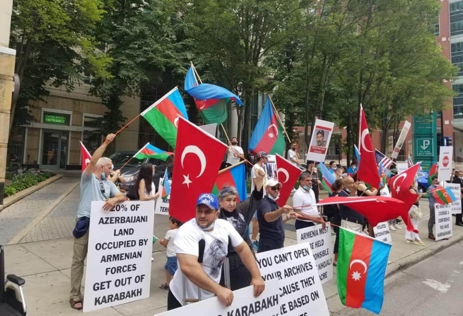 Çikaqo şəhərinin Azərbaycan icması üzvləri orduya dəstək aksiyası keçirib VİDEO ​