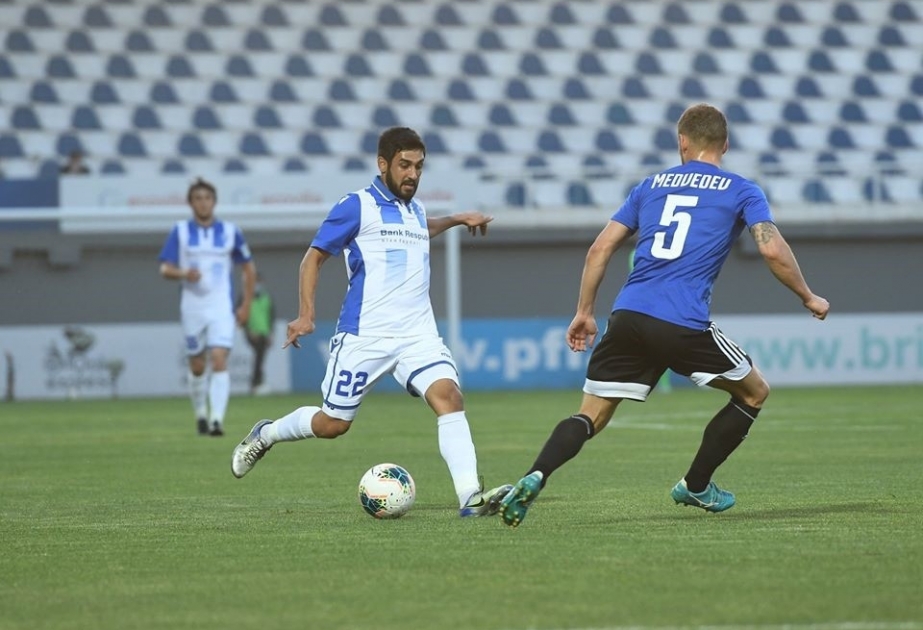 "Sabah" daha bir futbolçusu ilə yollarını ayırıb
