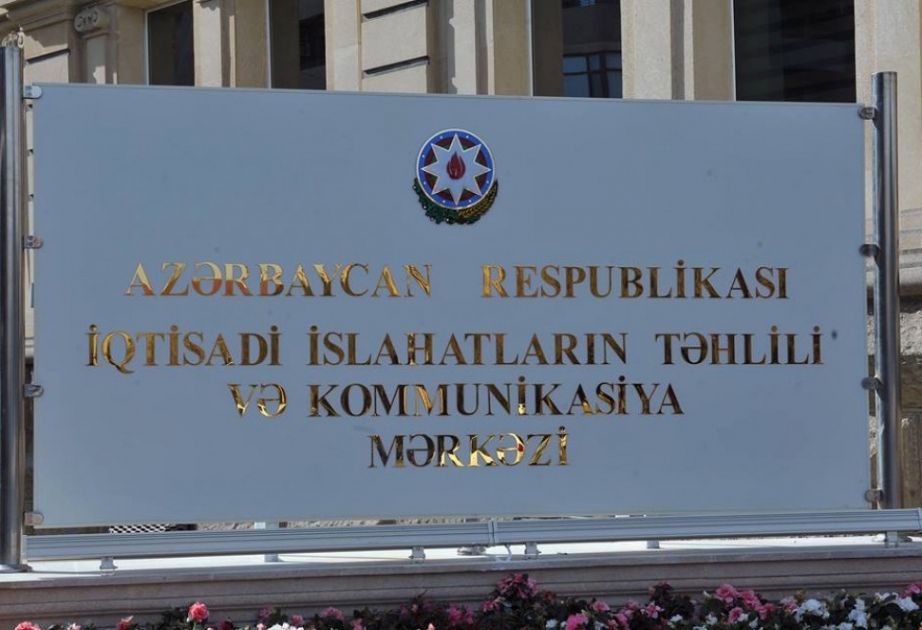Könüllülərlə “İnformasiya təhlükəsizliyi: gənclər sosial mediada” mövzusunda videokonfrans keçirilib
