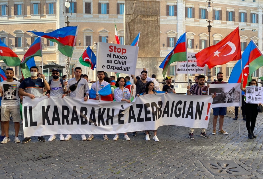 İtaliya parlamenti önündə Azərbaycana dəstək aksiyası keçirilibVİDEO