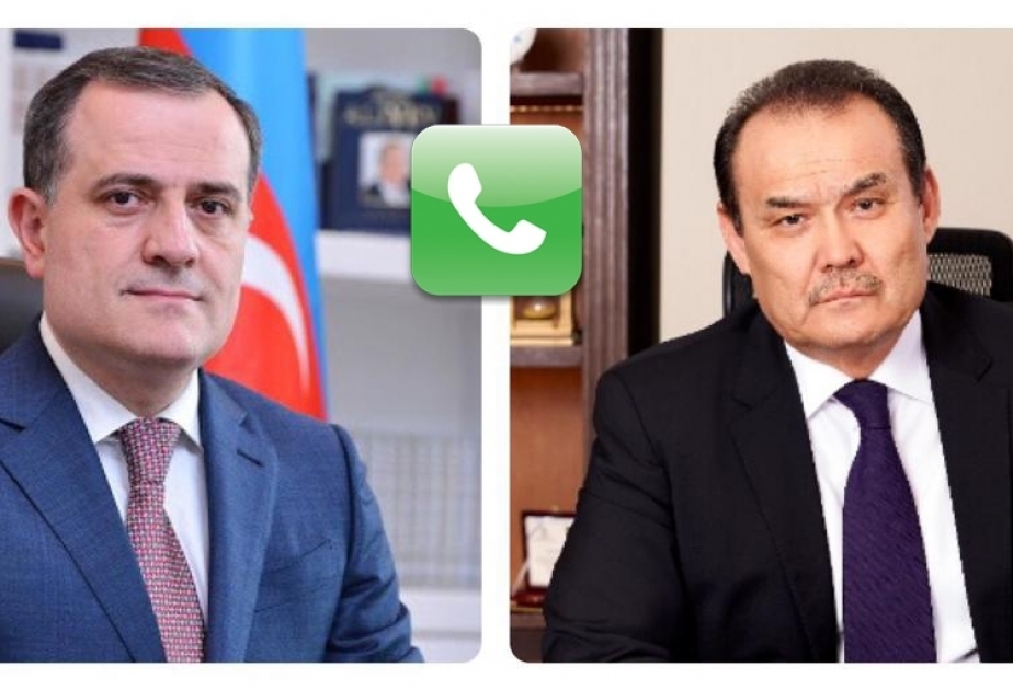 Azerbaijani FM, Turkic Council Secretary General hold phone talk