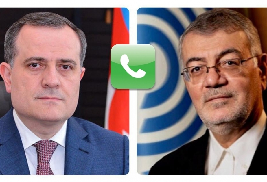 La cancillería azerbaiyana, el secretario general de la ECO tiene una conversación telefónica
