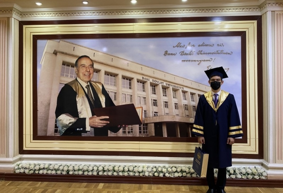 Bakı Dövlət Universitetinin bu ilin ən yüksək ümumi orta müvəffəqiyyət göstərici nəticəsi olan məzunu ilə görüş