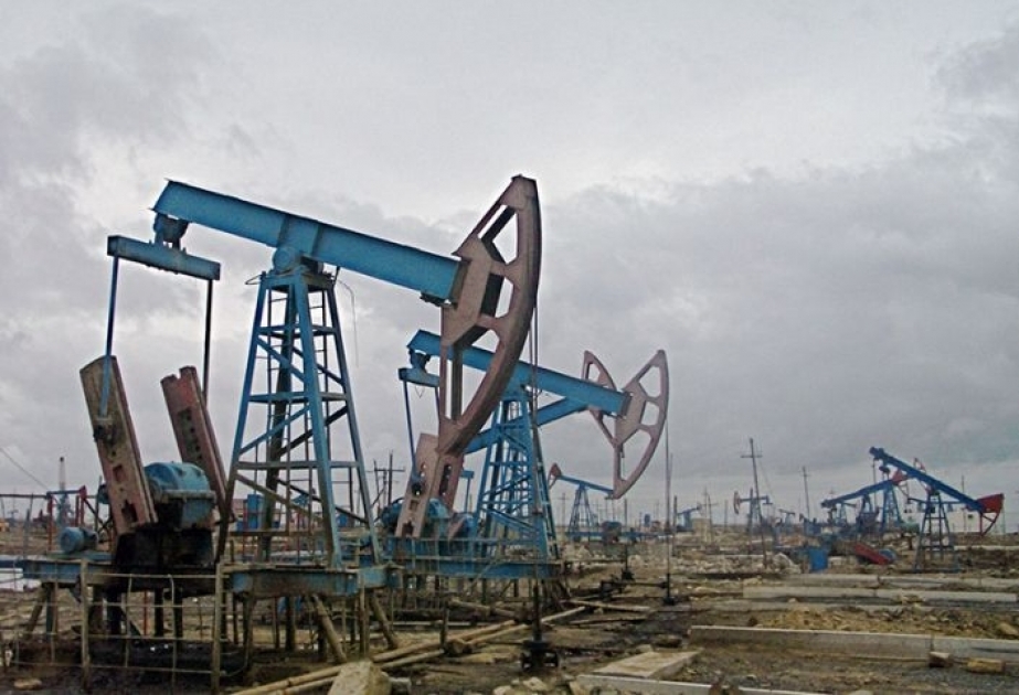 “Azeri Light” neftinin bir barreli 44,67 dollara satılır