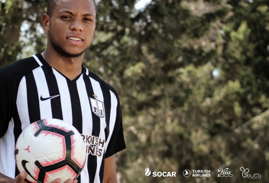 “Neftçi” ardıcıl üçüncü legioner futbolçunu transfer edib