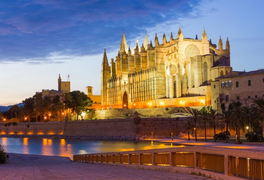Descienden en junio pernoctaciones en hoteles de España