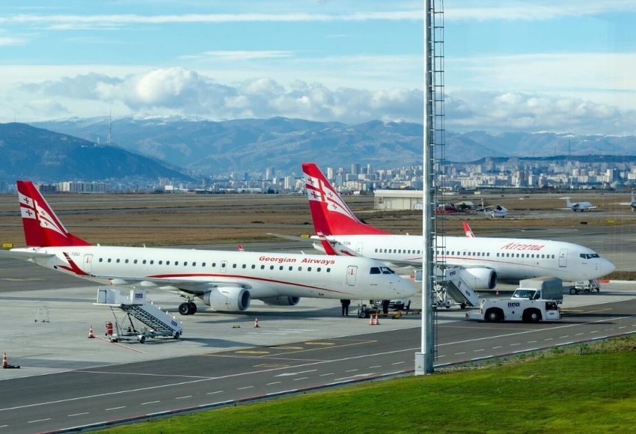 Gürcüstan daxili aviareysləri bərpa edir