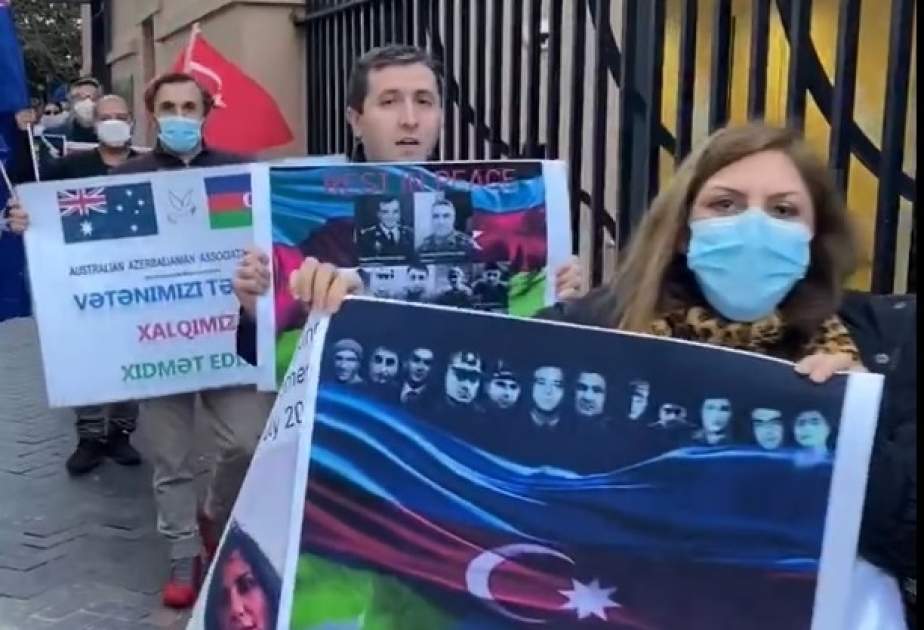 Avstraliya Azərbaycan Assosiasiyası Ermənistanın son hərbi təxribatları ilə bağlı etiraz aksiyası keçirib